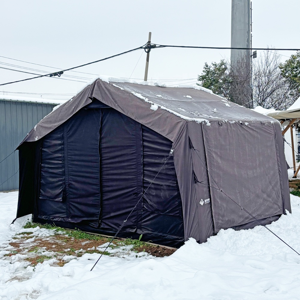 黒色自動膨張式テント 大型グランピングエアキャンプチューブフ - Outdoor Camping On Youtube のレビューと価格